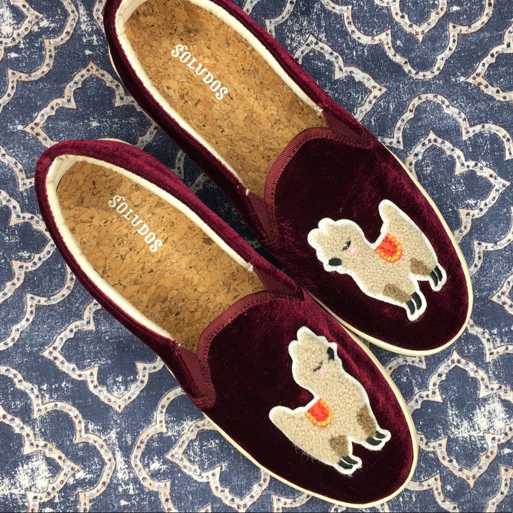 Saludos Slip on Sneakers